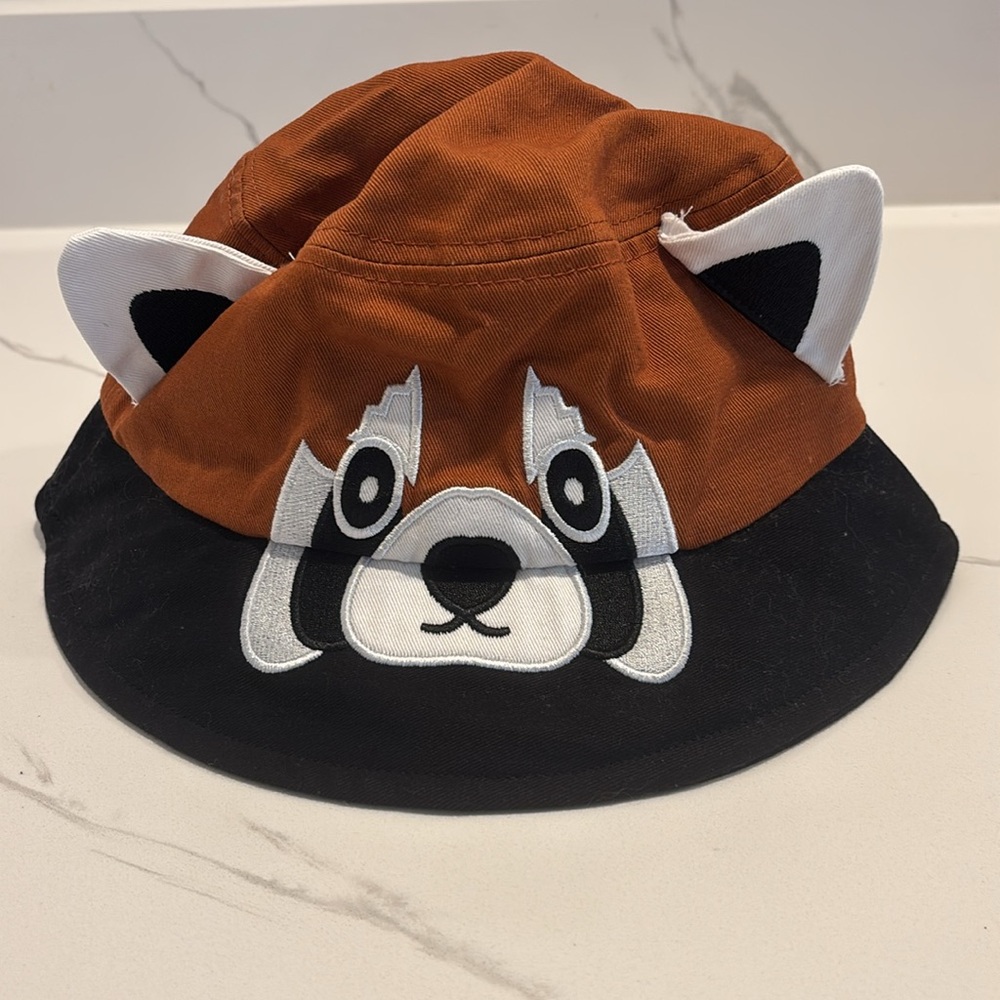 NWT SD Zoo Red Panda Bucket Hat Merch
